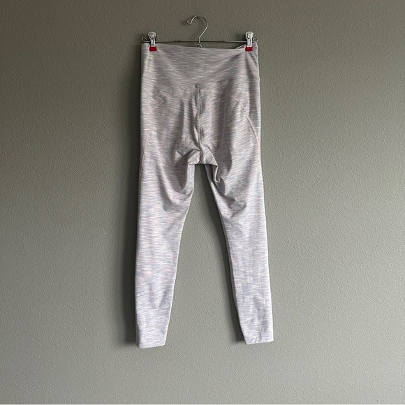 Outdoor Voices Space Dye Gray and Purple Leggings Medium - Picture 3 of 9